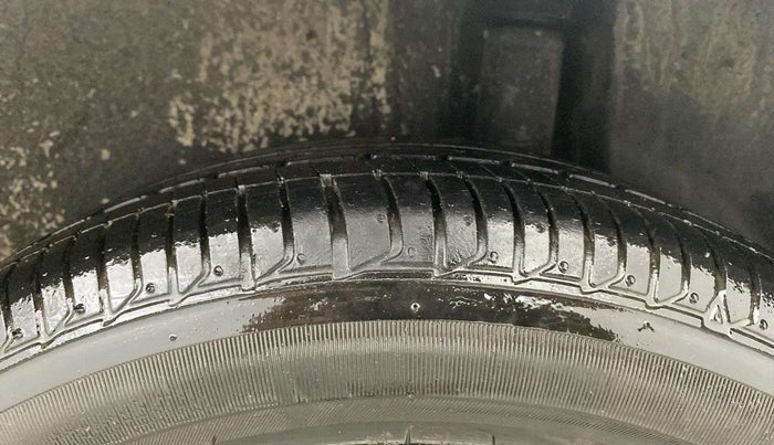 2018 Maruti IGNIS DELTA 1.2 AMT, Petrol, Automatic, 72,922 km, Left Rear Tyre Tread