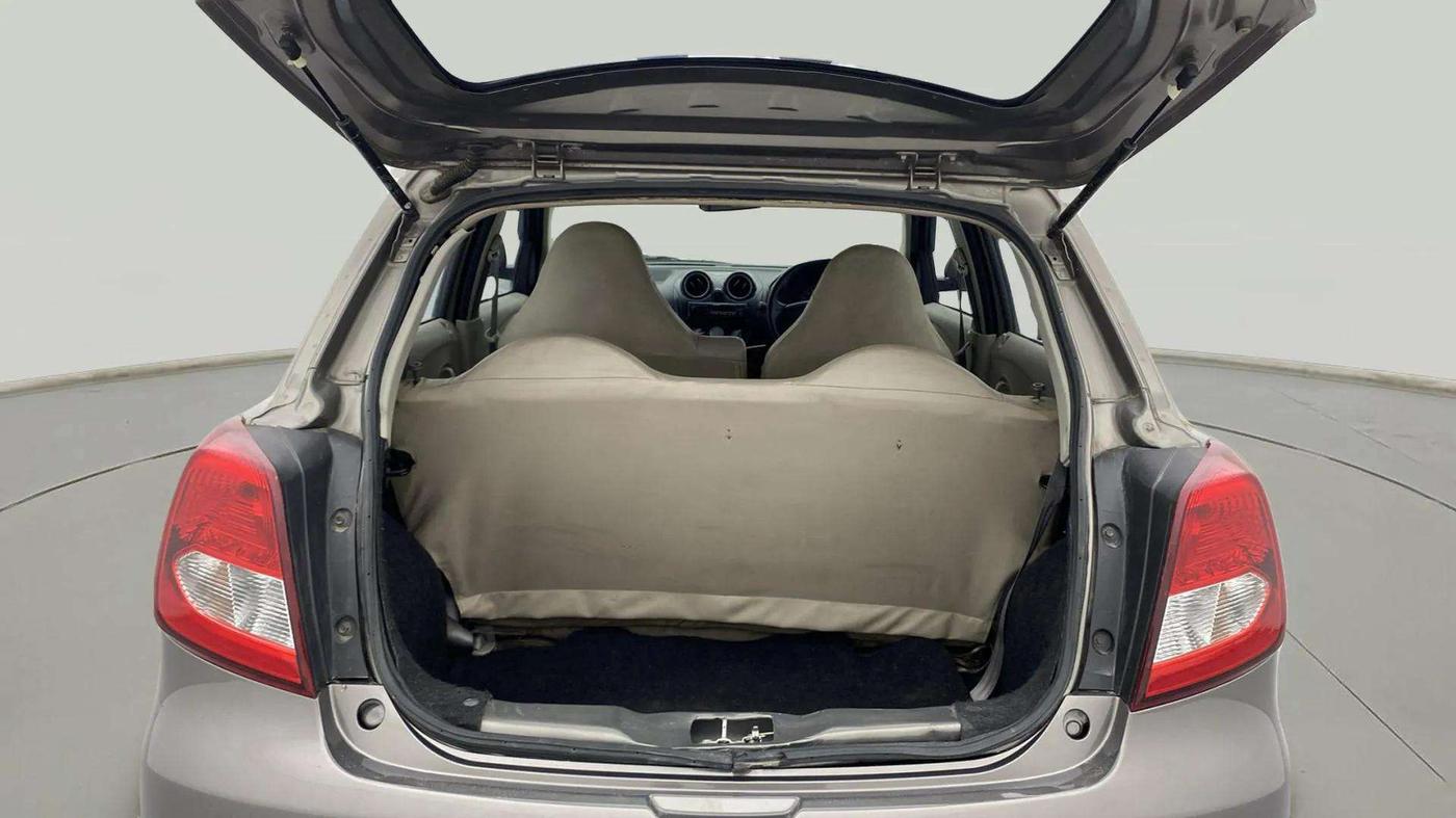 2017 Datsun Go T, Petrol, Manual, 31,220 km, Boot Open Zoomed View