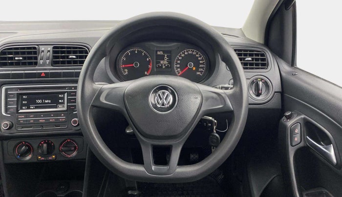 2018 Volkswagen Ameo COMFORTLINE 1.0L, Petrol, Manual, 48,432 km, Steering Wheel Close Up