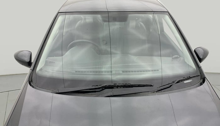 2018 Volkswagen Ameo COMFORTLINE 1.0L, Petrol, Manual, 48,432 km, Front Windshield
