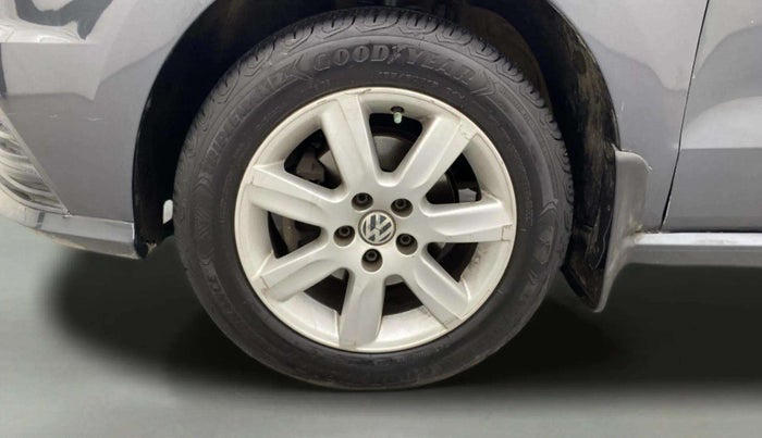 2018 Volkswagen Ameo COMFORTLINE 1.0L, Petrol, Manual, 48,432 km, Left Front Wheel
