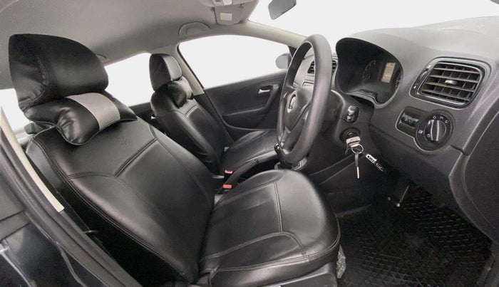 2018 Volkswagen Ameo COMFORTLINE 1.0L, Petrol, Manual, 48,432 km, Right Side Front Door Cabin