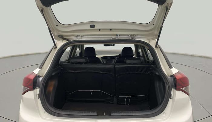 2016 Hyundai Elite i20 ASTA 1.2 (O), Petrol, Manual, 79,379 km, Boot Open Zoomed View