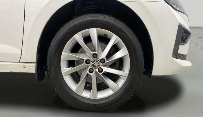 2023 Skoda SLAVIA AMBITION 1.0L TSI AT, Petrol, Automatic, 29,242 km, Right Front Wheel