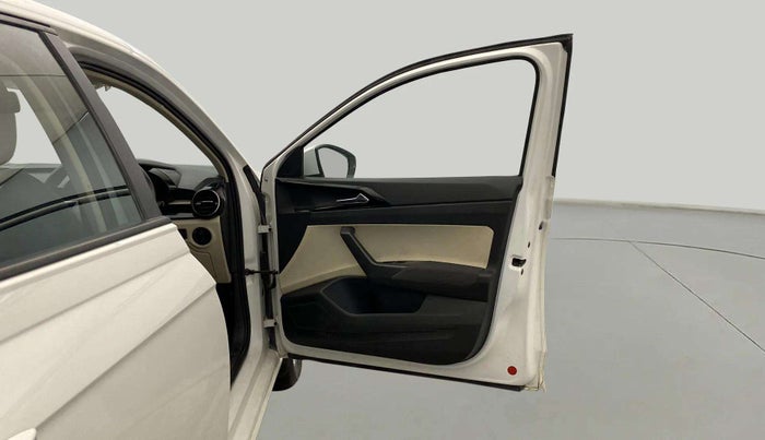 2023 Skoda SLAVIA AMBITION 1.0L TSI AT, Petrol, Automatic, 29,242 km, RHS Front Door