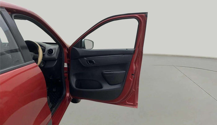 2017 Renault Kwid RXT 1.0, Petrol, Manual, 60,584 km, RHS Front Door