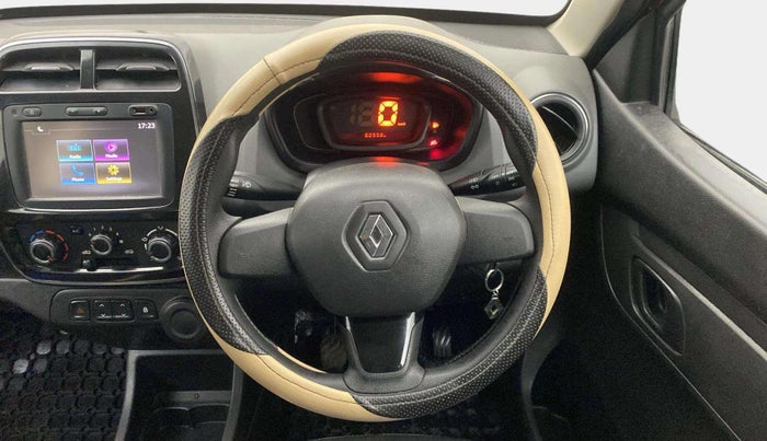 2017 Renault Kwid RXT 1.0, Petrol, Manual, 60,584 km, Steering Wheel Close Up