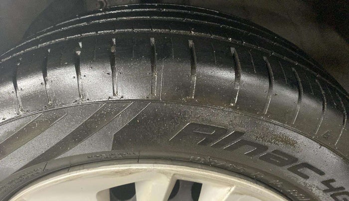 2022 Maruti Baleno DELTA PETROL 1.2, Petrol, Manual, 19,917 km, Left Front Tyre Tread
