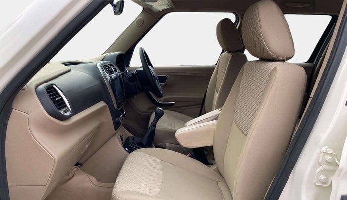 2024 Mahindra BOLERO NEO N10 R, Diesel, Manual, 22,729 km, Right Side Front Door Cabin