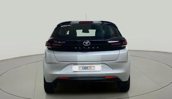 2020 Tata ALTROZ XT PETROL, Petrol, Manual, 69,800 km, Back/Rear