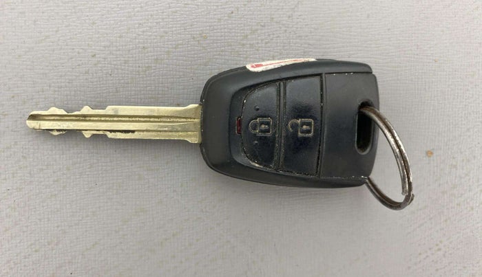 2018 Hyundai Grand i10 MAGNA AT 1.2 KAPPA VTVT, Petrol, Automatic, 36,171 km, Key Close Up