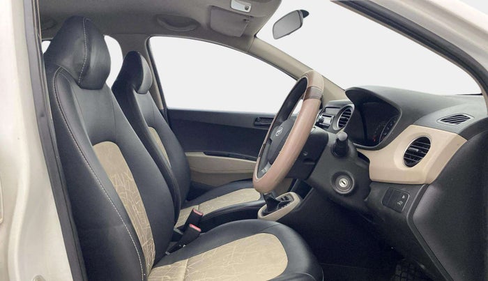 2018 Hyundai Grand i10 MAGNA AT 1.2 KAPPA VTVT, Petrol, Automatic, 36,171 km, Right Side Front Door Cabin