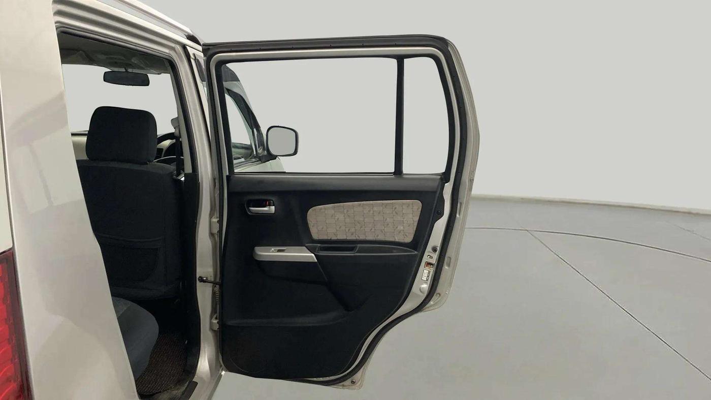 2015 Maruti Wagon R 1.0 VXI, Petrol, Manual, 24,834 km, RHS Rear Door