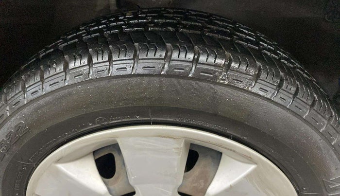 2018 Maruti Alto K10 VXI, Petrol, Manual, 2,458 km, Right Front Tyre Tread