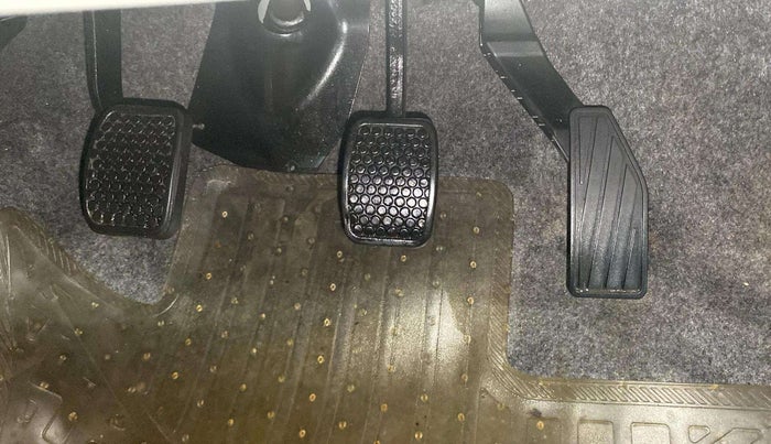 2018 Maruti Alto K10 VXI, Petrol, Manual, 2,458 km, Pedals