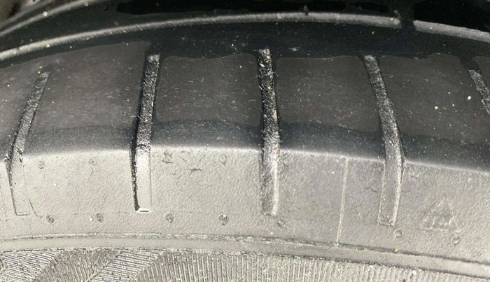 2020 Maruti Baleno ALPHA CVT PETROL 1.2, Petrol, Automatic, 71,868 km, Left Rear Tyre Tread