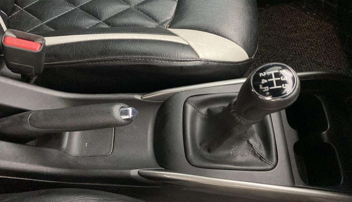 2023 Maruti Baleno ALPHA PETROL 1.2, Petrol, Manual, 38,720 km, Gear Lever