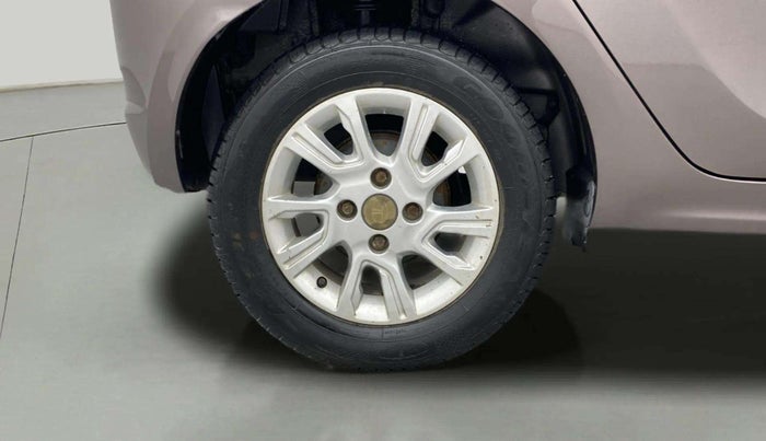 2018 Tata Tiago XZA PETROL, Petrol, Automatic, 13,614 km, Right Rear Wheel