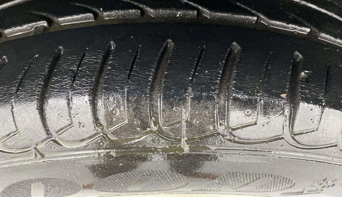 2018 Tata Tiago XZA PETROL, Petrol, Automatic, 13,614 km, Left Front Tyre Tread