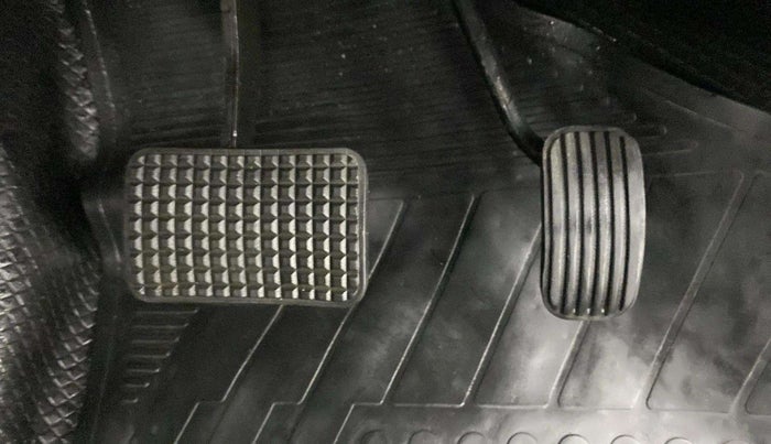 2018 Tata Tiago XZA PETROL, Petrol, Automatic, 13,614 km, Pedals