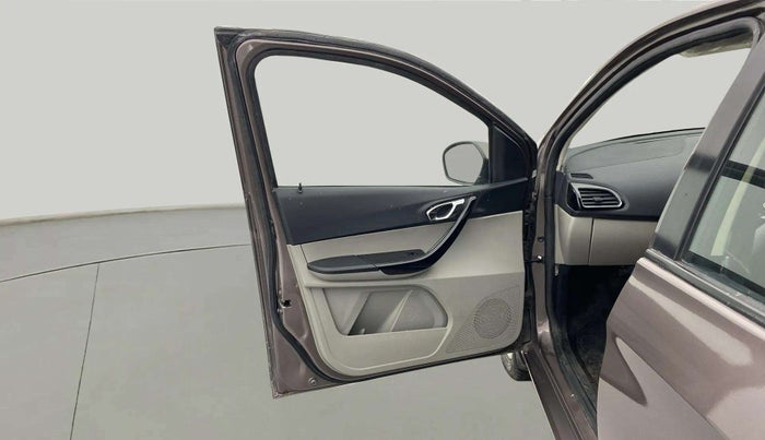 2018 Tata Tiago XZA PETROL, Petrol, Automatic, 13,614 km, LHS Front Door