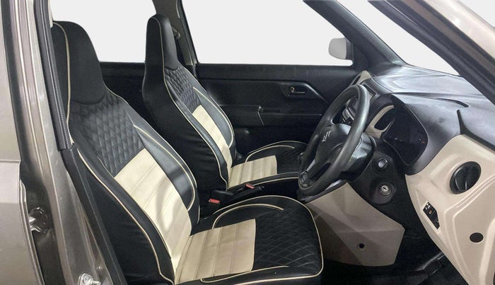 2021 Maruti New Wagon-R LXI CNG (O) 1.0, CNG, Manual, 44,166 km, Right Side Front Door Cabin