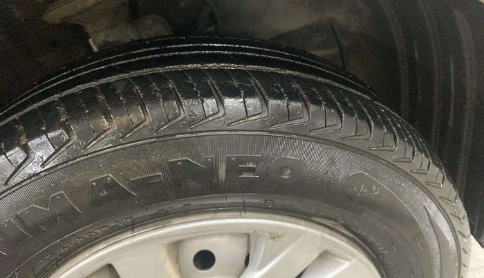 2021 Maruti New Wagon-R LXI CNG (O) 1.0, CNG, Manual, 44,166 km, Right Front Tyre Tread