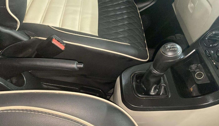 2021 Maruti New Wagon-R LXI CNG (O) 1.0, CNG, Manual, 44,166 km, Gear Lever