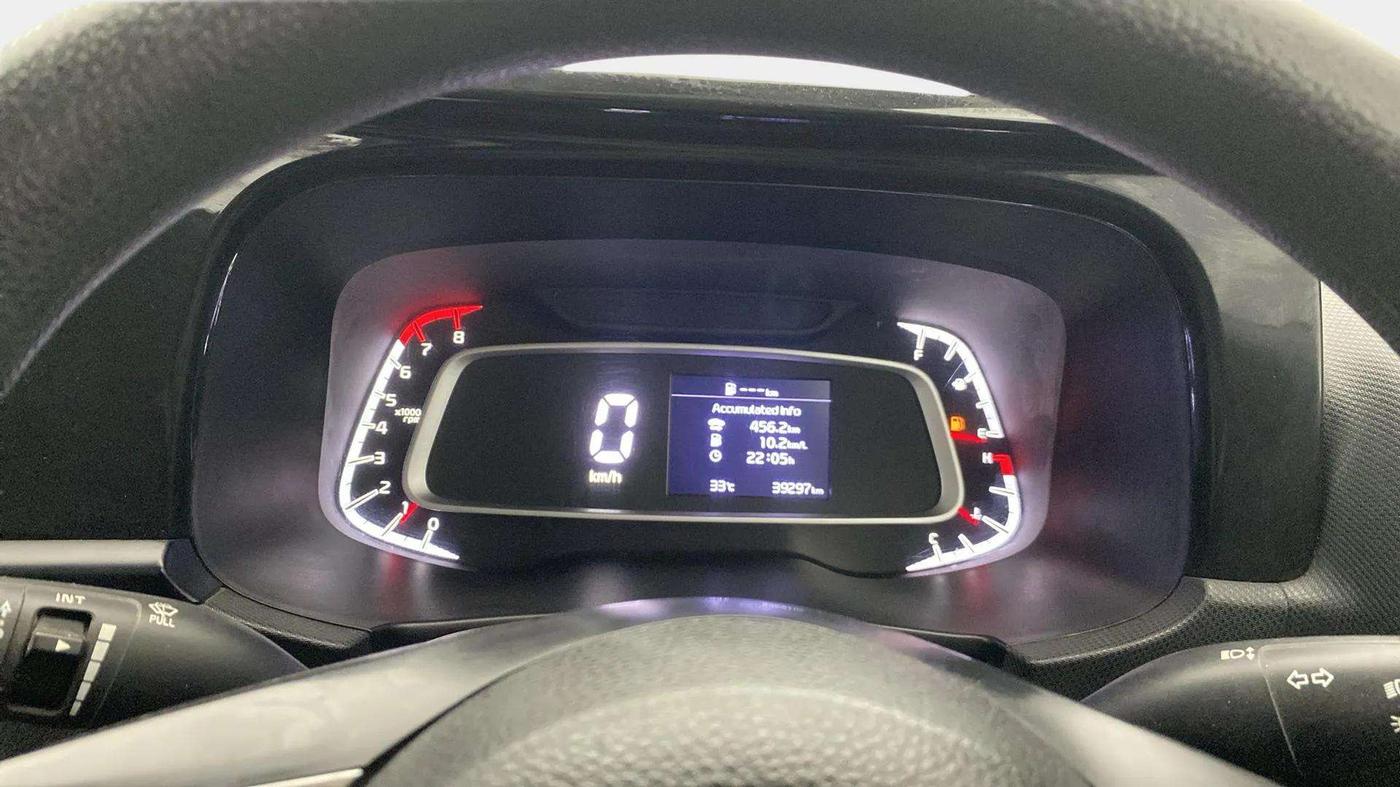 2023 KIA SONET HTK 1.2 PETROL MT, Petrol, Manual, 39,299 km, Odometer Image
