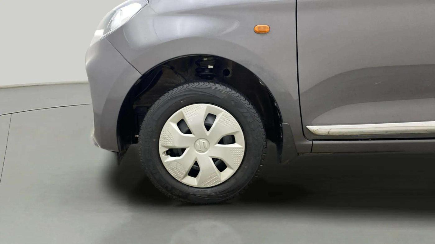 2022 Maruti Alto K10 VXI PLUS, Petrol, Manual, 45,708 km, Left Front Wheel