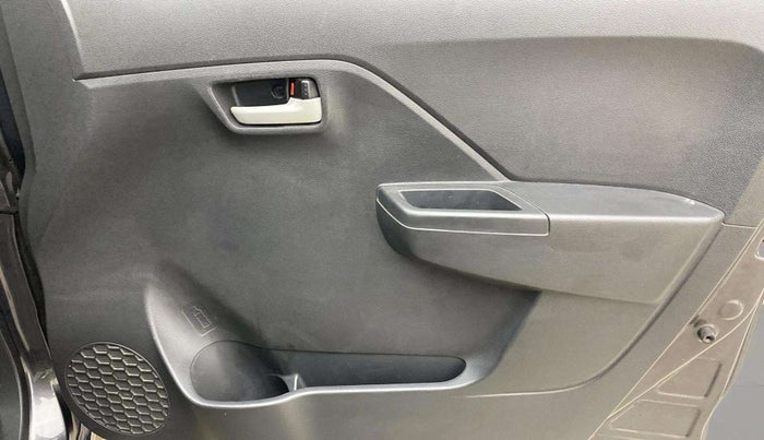 2022 Maruti Alto K10 VXI PLUS, Petrol, Manual, 45,644 km, Driver Side Door Panels Control