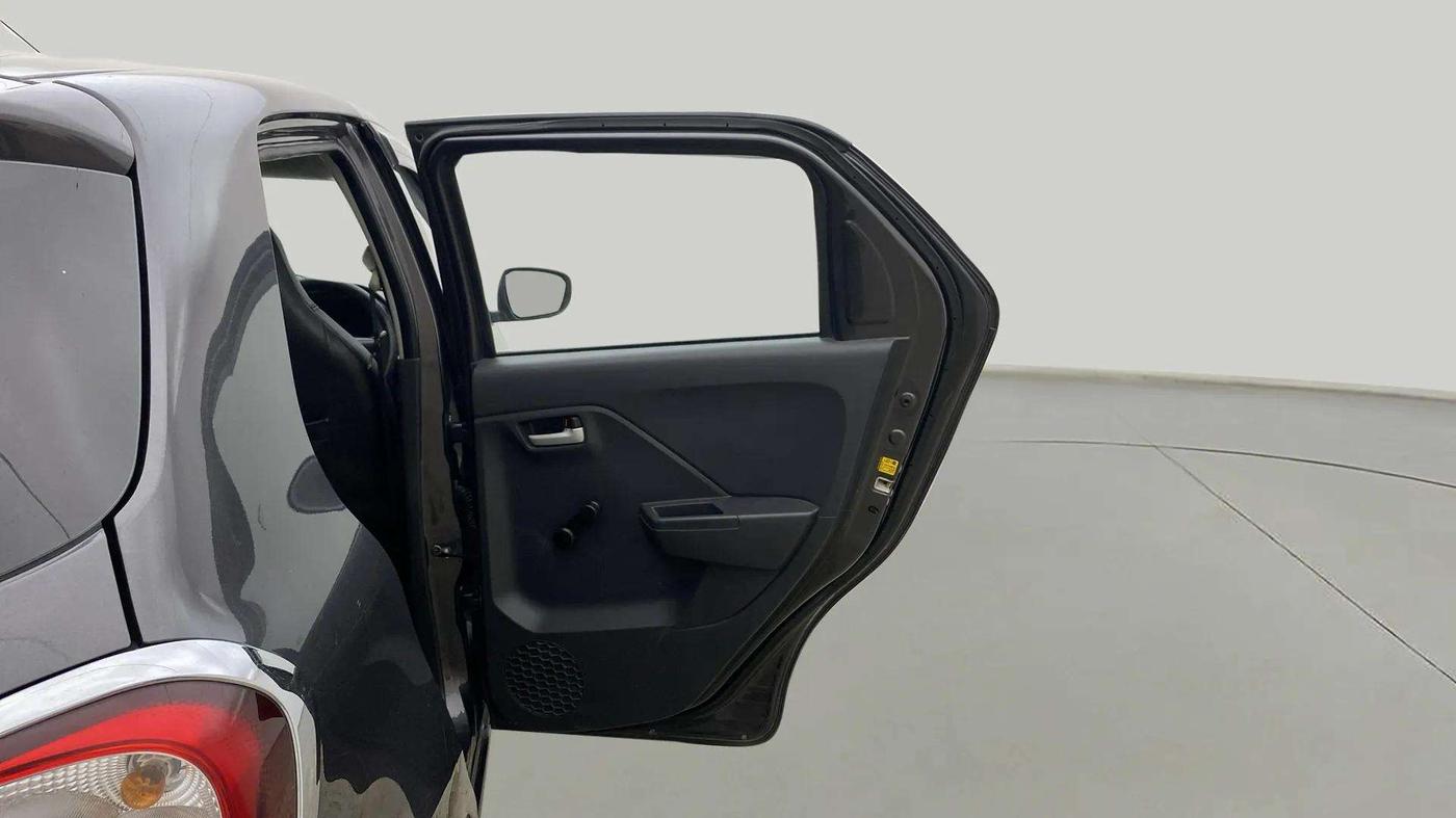 2022 Maruti Alto K10 VXI PLUS, Petrol, Manual, 45,708 km, RHS Rear Door