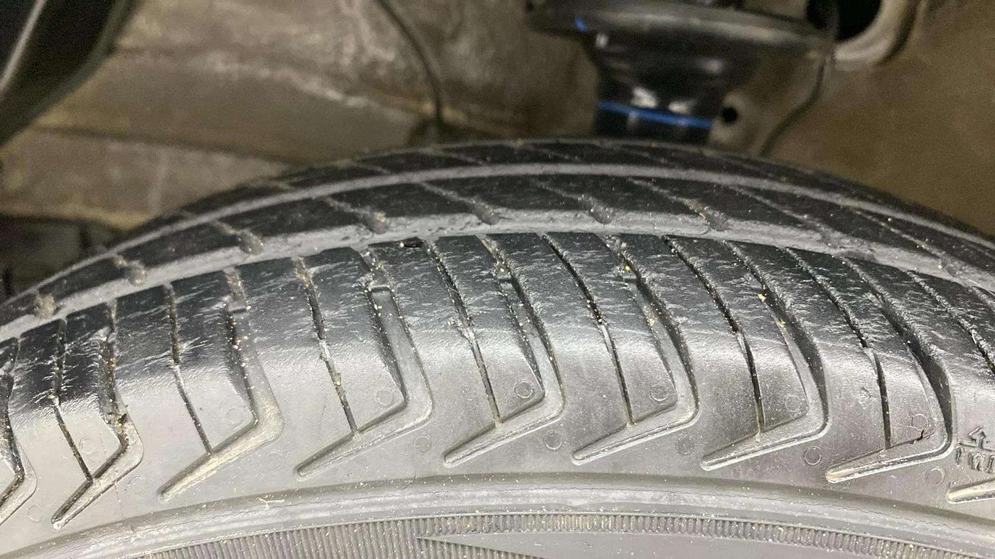 2022 Maruti Alto K10 VXI PLUS, Petrol, Manual, 45,708 km, Left Front Tyre Tread