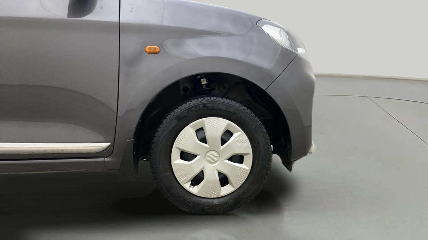 2022 Maruti Alto K10 VXI PLUS, Petrol, Manual, 45,708 km, Right Front Wheel