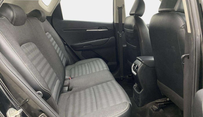 2022 KIA SONET HTK PLUS 1.2, Petrol, Manual, 18,084 km, Right Side Rear Door Cabin