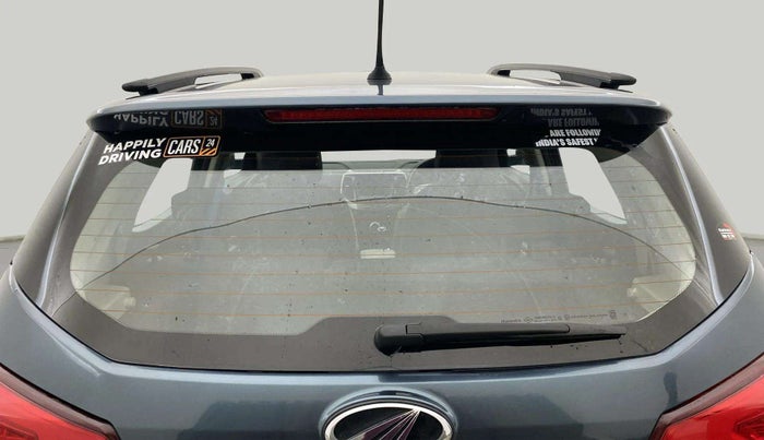 2022 Mahindra XUV300 W8 1.5 DIESEL, Diesel, Manual, 65,229 km, Rear Windshield