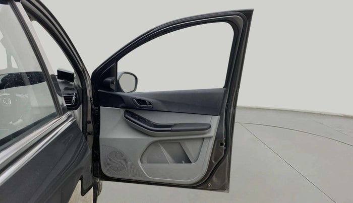 2021 Tata Tiago XT PETROL, Petrol, Manual, 59,287 km, RHS Front Door