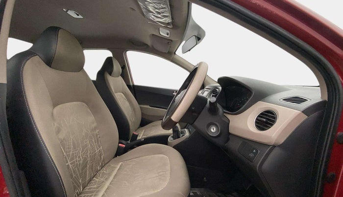 2014 Hyundai Xcent S (O) 1.2, Petrol, Manual, 20,522 km, Right Side Front Door Cabin