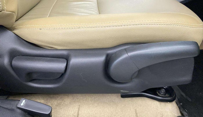 2018 Honda City 1.5L I-VTEC V MT, Petrol, Manual, 61,490 km, Driver Side Adjustment Panel