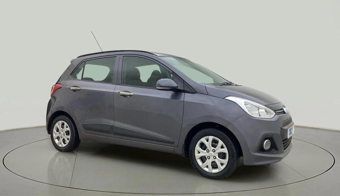 2016 Hyundai Grand i10 SPORTZ 1.2 KAPPA VTVT, Petrol, Manual, 1,03,899 km, Right Front Diagonal