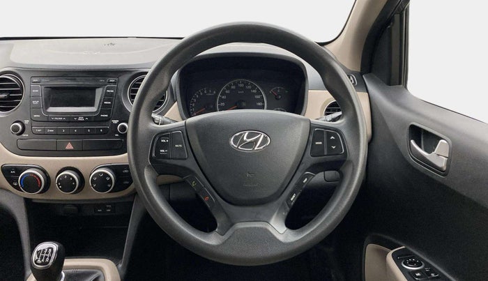 2016 Hyundai Grand i10 SPORTZ 1.2 KAPPA VTVT, Petrol, Manual, 1,03,899 km, Steering Wheel Close Up