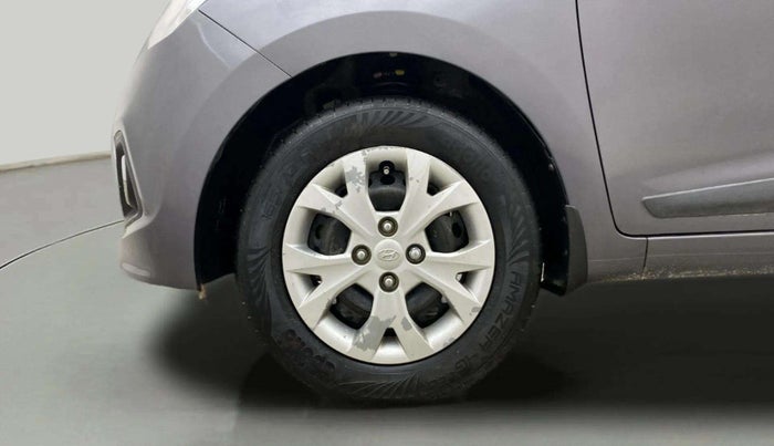 2016 Hyundai Grand i10 SPORTZ 1.2 KAPPA VTVT, Petrol, Manual, 1,03,899 km, Left Front Wheel
