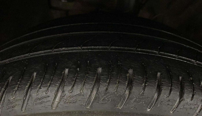 2019 Hyundai VENUE SX PLUS 1.0 TURBO DCT, Petrol, Automatic, 57,775 km, Left Front Tyre Tread