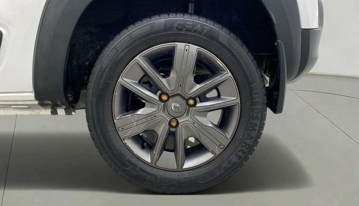 2019 Renault Kwid CLIMBER 1.0 AMT (O), Petrol, Automatic, 33,345 km, Left Rear Wheel