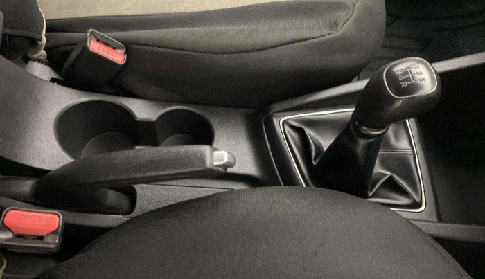 2017 Hyundai Elite i20 ASTA 1.2, Petrol, Manual, 59,515 km, Gear Lever