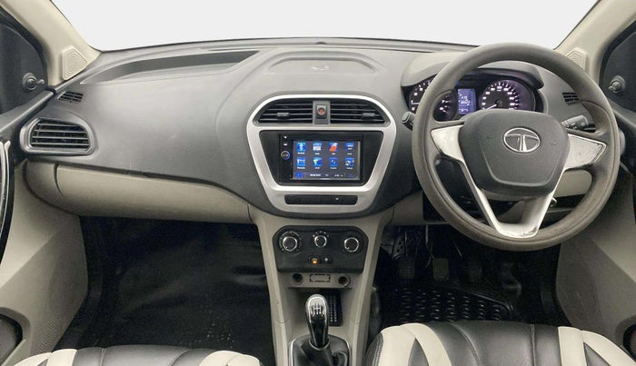 2016 Tata Tiago XM PETROL, Petrol, Manual, 66,520 km, Dashboard