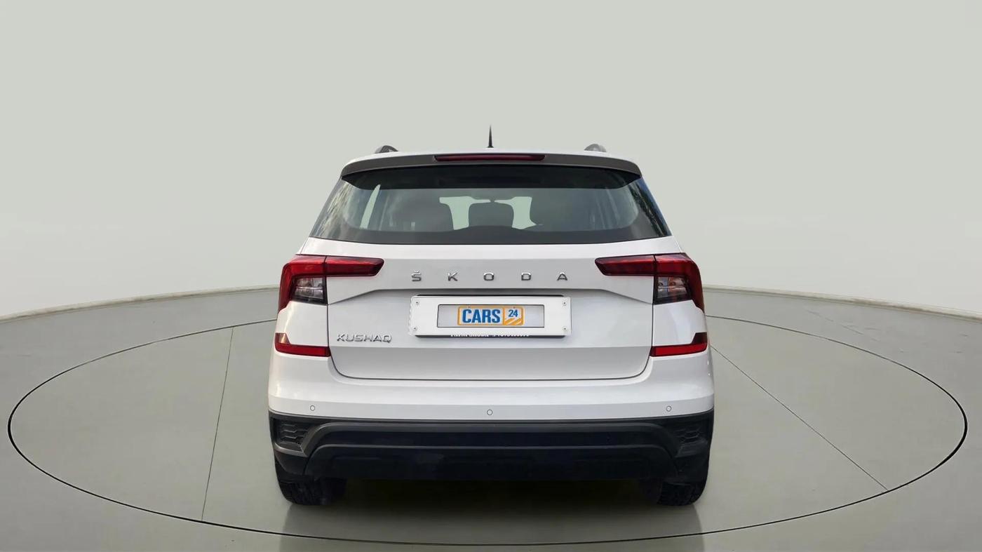 2024 Skoda KUSHAQ ACTIVE 1.0L TSI MT, Petrol, Manual, 8,532 km, Back/Rear