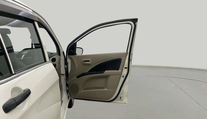 2017 Maruti Celerio VXI CNG, CNG, Manual, 71,537 km, RHS Front Door