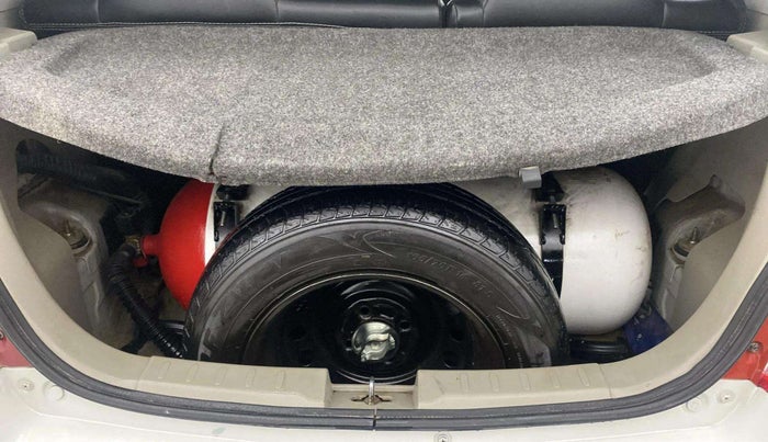 2017 Maruti Celerio VXI CNG, CNG, Manual, 71,537 km, Boot Inside