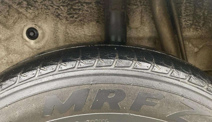 2017 Maruti Celerio VXI CNG, CNG, Manual, 71,537 km, Left Rear Tyre Tread